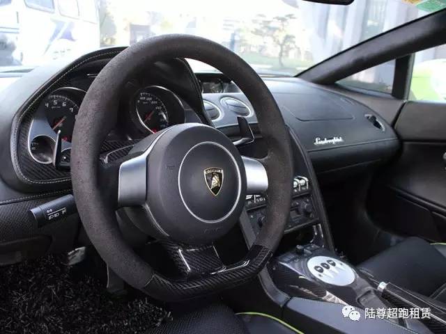 租跑车