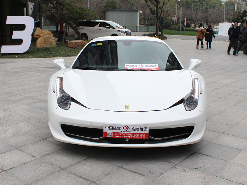 自驾租车